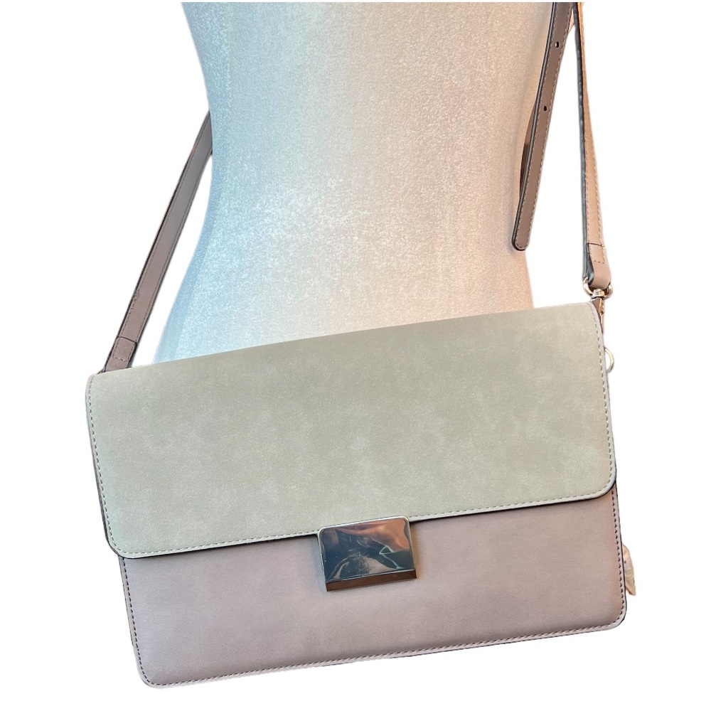 Chelsea28 Leighton Colorblock Faux Leather Crossbody Bag - Picture 2 of 15